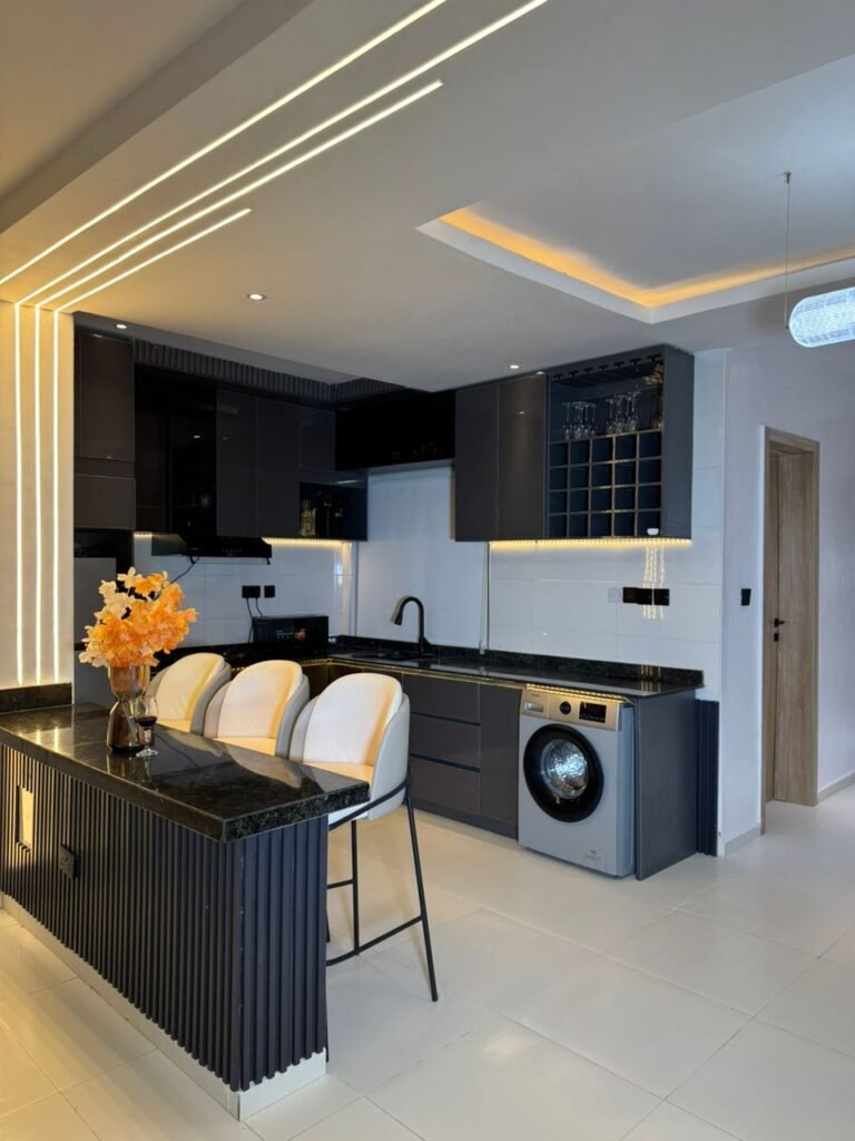 fully furnished shortlet apartment in Surulere Lagos