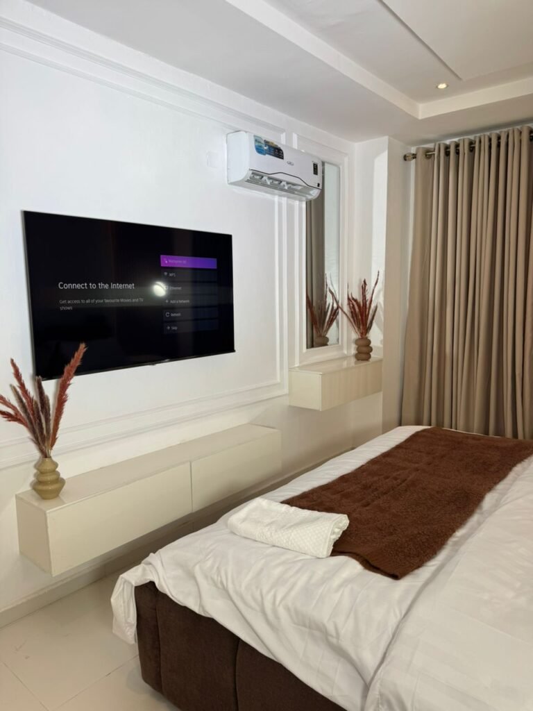 affordable shortlet apartment in Lekki Lagos