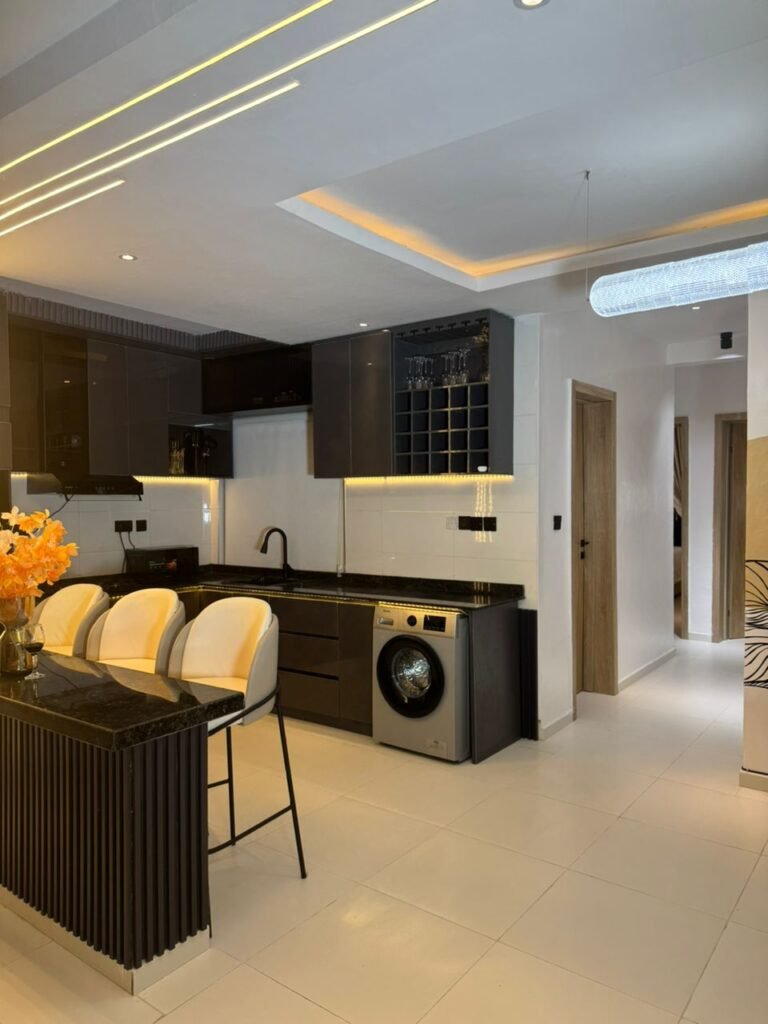 serviced shortlet apartment in Ikoyi Lagos