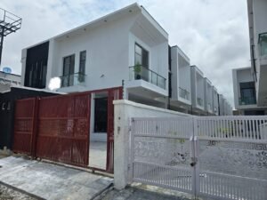 Joint venture property development