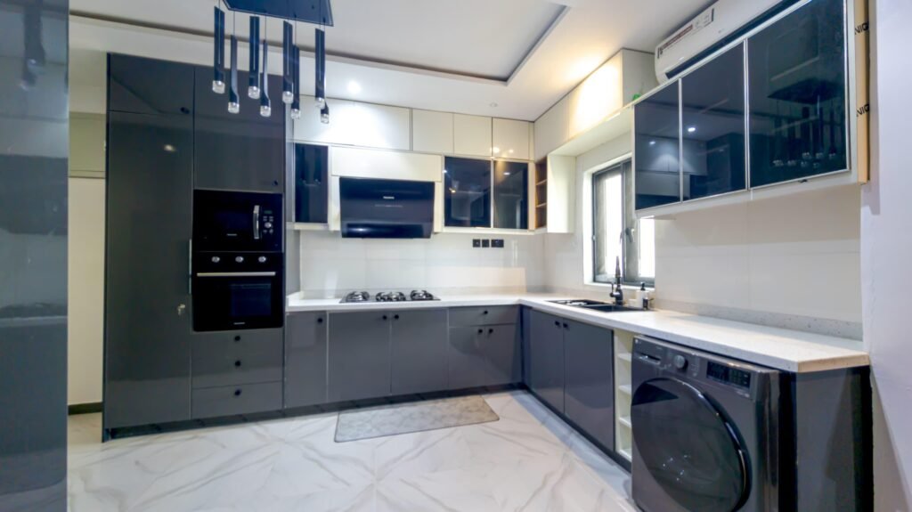 premium shortlet in Lekki Phase 1