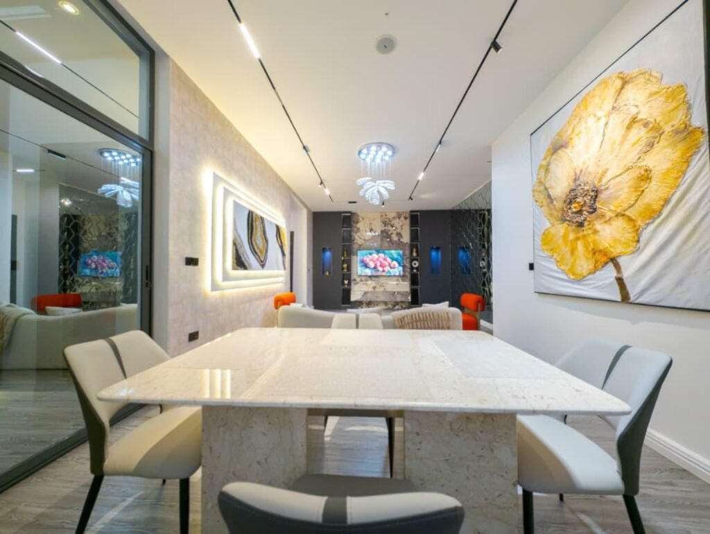 best luxury shortlet apartment in Lekki Phase 1