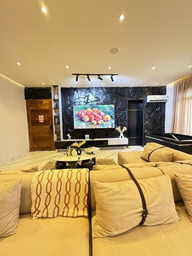 luxury penthouse shortlet Lagos Nigeria