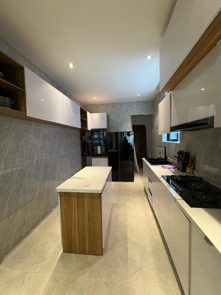 Shortlet with 24/7 electricity Lekki